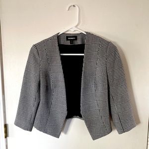 Express Houndstooth cropped Blazer